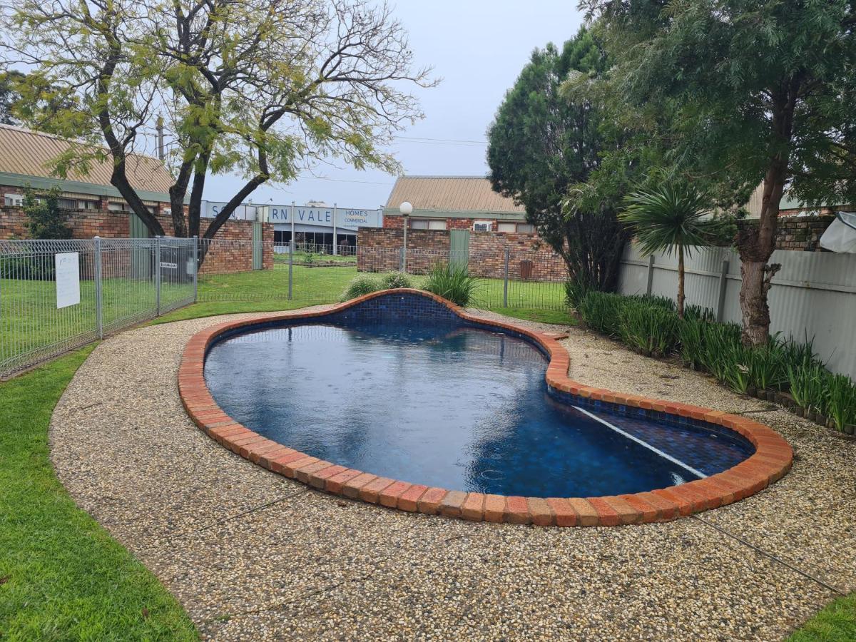 Belvoir Village Motel&Apartments Wodonga Extérieur photo