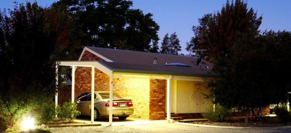 Belvoir Village Motel&Apartments Wodonga Extérieur photo